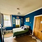 Fitz House קזיק