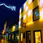Bed & Breakfast Fitz House 3*