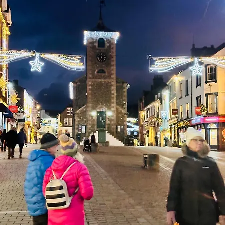 Nocleg ze śniadaniem Fitz House