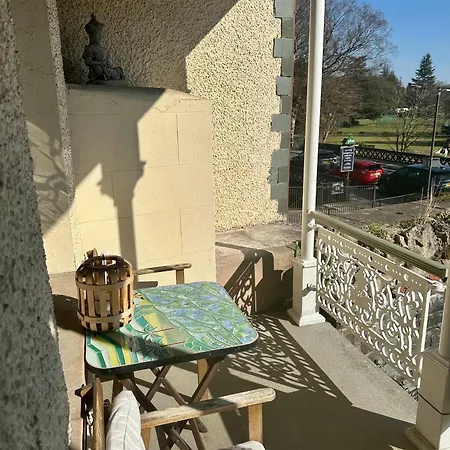 Nocleg ze śniadaniem Fitz House 3*