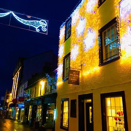 Bed & Breakfast Fitz House 4*