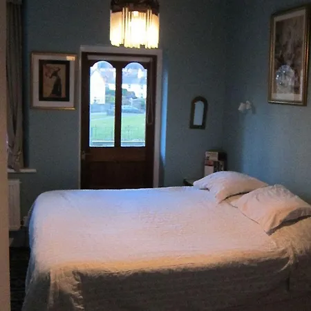 Fitz House Bed & Breakfast 3*